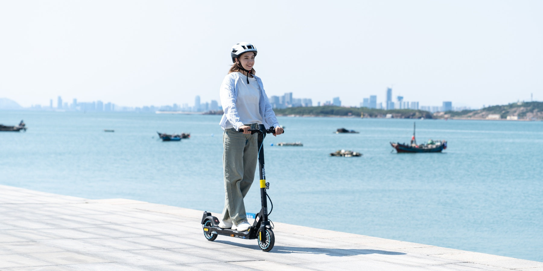 Essential Tips for Riding Your Electric Scooter Safely – Megamotion EU