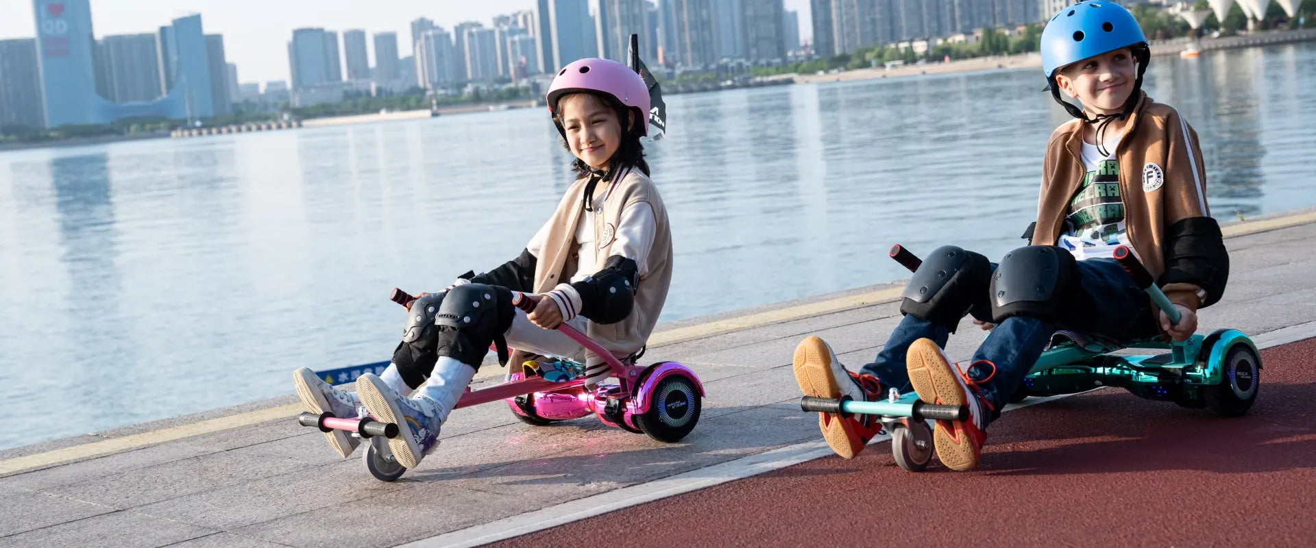 MEGA MOTION smart A03 Hoverboard with Seat Combo full desktop presentation. Built-in Bluetooth music speakers, flashing LED wheels, and safe manual hand levers engineered for children aged 8 and above.